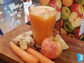Ingredients for anti-snoring juice with ginger, lemon, carrots and apples